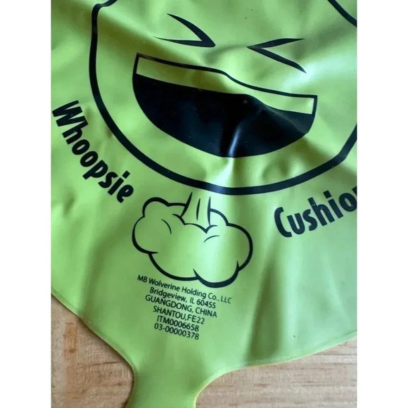(2) Whoopie Cushions - Picture 5 of 6